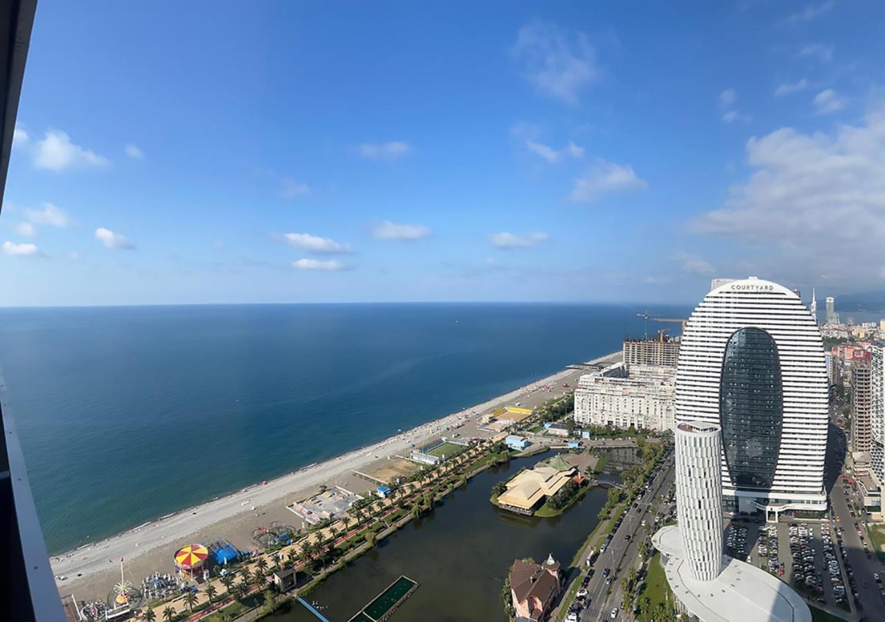 Batumi Floor40 Hotel Buitenkant foto