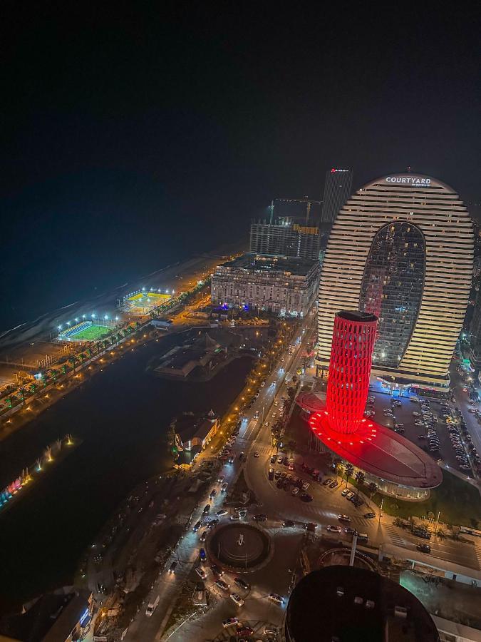 Batumi Floor40 Hotel Buitenkant foto
